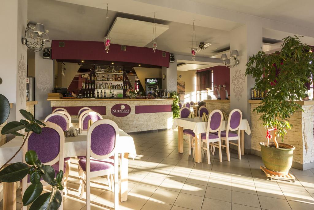 Hotel Notabene Świdnik Kültér fotó