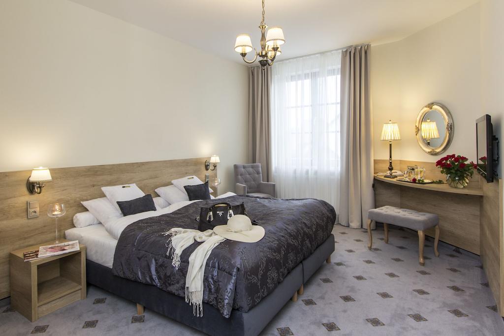 Hotel Notabene Świdnik Szoba fotó